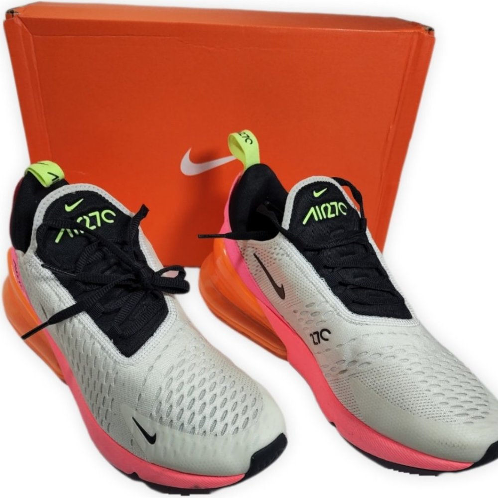 NIKE Air Max 270 Summit White/Sunset Pulse/Total Orange/Black Women's US 10.5